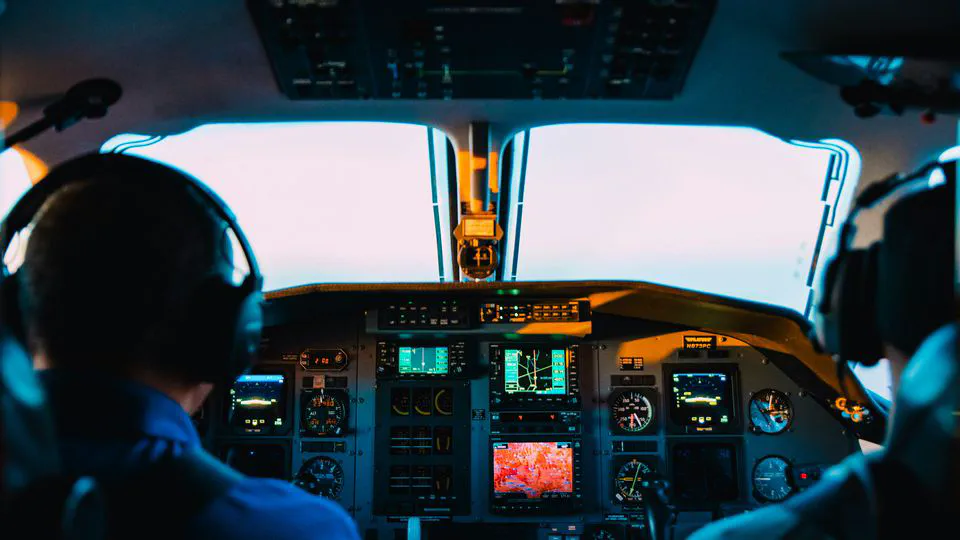 Pilot Training with RL
